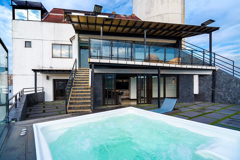 Lujoso penthouse | Jacuzzi privado y sauna