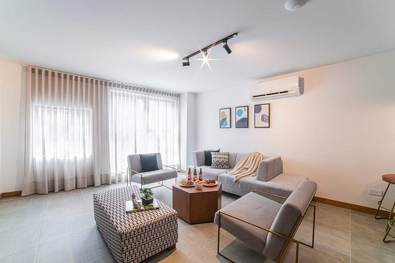E201 • Precioso apartamento de 2 dormitorios, aire acondicio