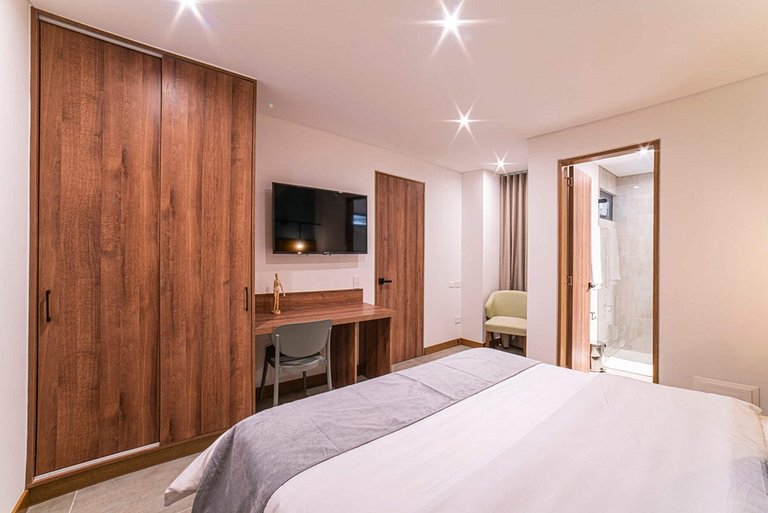 E201 • Precioso apartamento de 2 dormitorios, aire acondicio