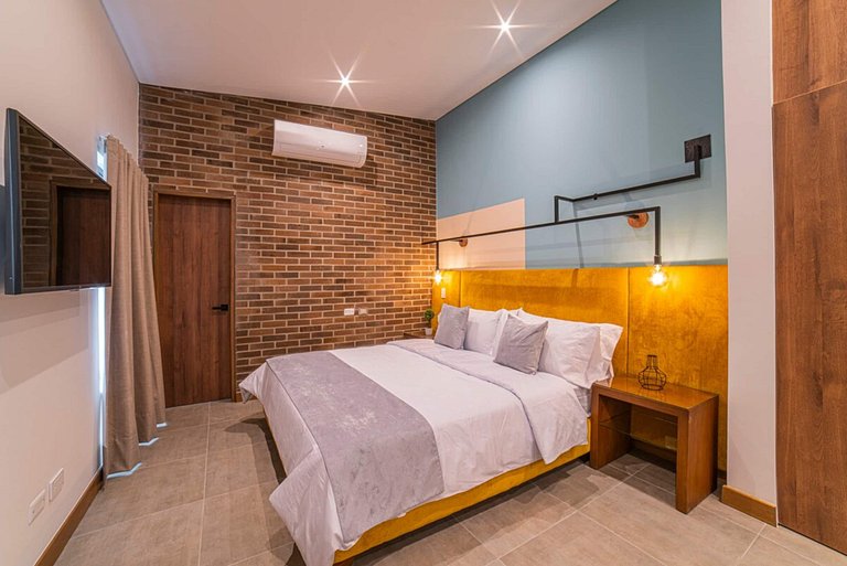 E202 • Estudio en el maravilloso y accesible a pie barrio de