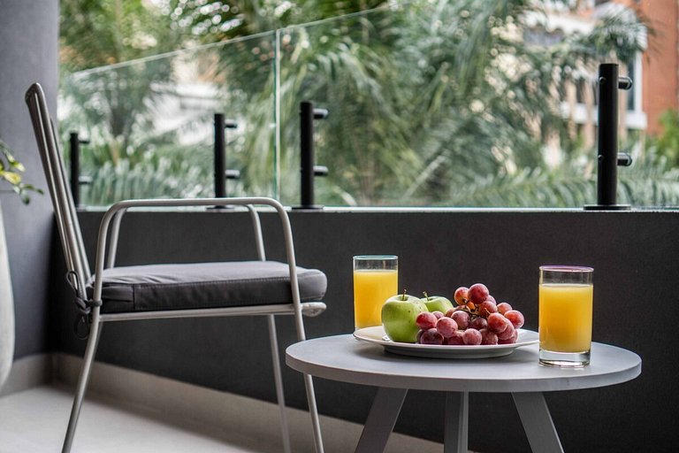 Hygge 501 • 2 dormitorios | 2 baños | Balcón • Cerca de Gran