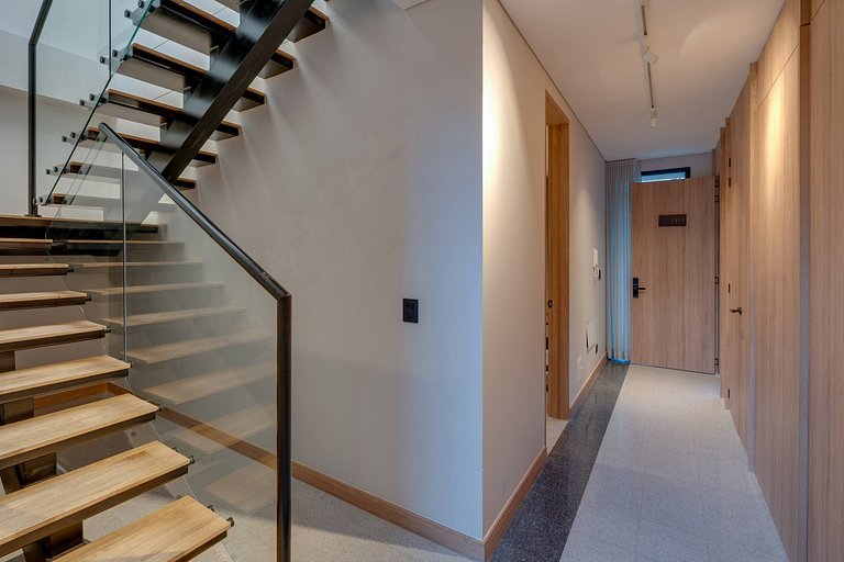 Dúplex de lujo en Granada | 2 dormitorios/2 baños | 201