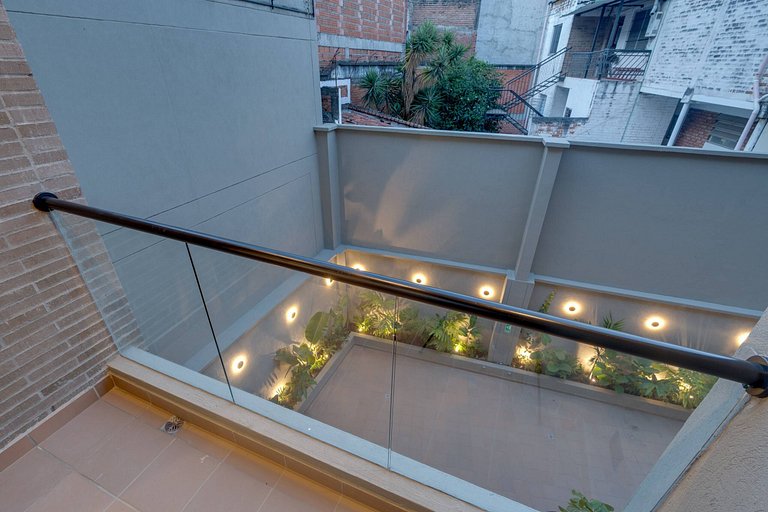 Dúplex de lujo en Granada | 2 dormitorios/2 baños | 201