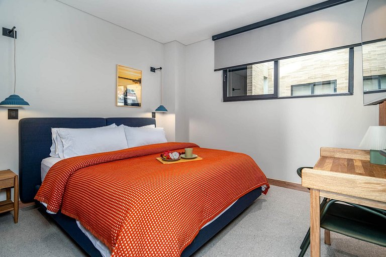 Deluxe de 3 camas • Terraza con jacuzzi • A+ Granada | 404