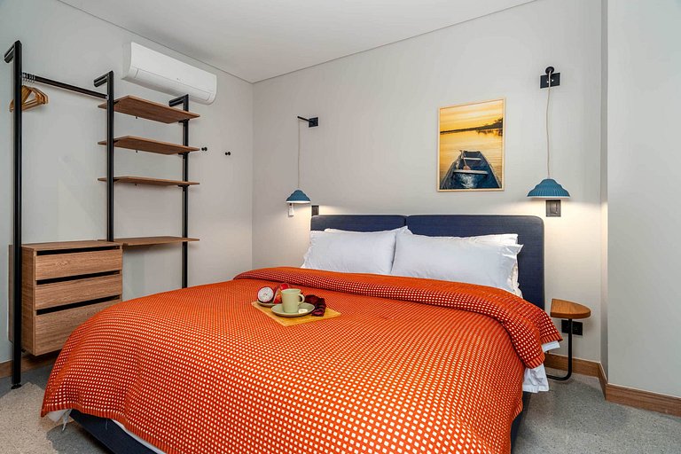 Deluxe de 3 camas • Terraza con jacuzzi • A+ Granada | 404