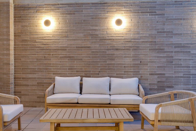 Deluxe de 3 camas • Terraza con jacuzzi • A+ Granada | 404