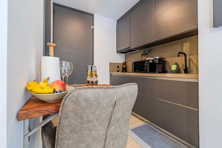 RM505 | Estudio moderno | Piscina, gimnasio y wifi rápida |