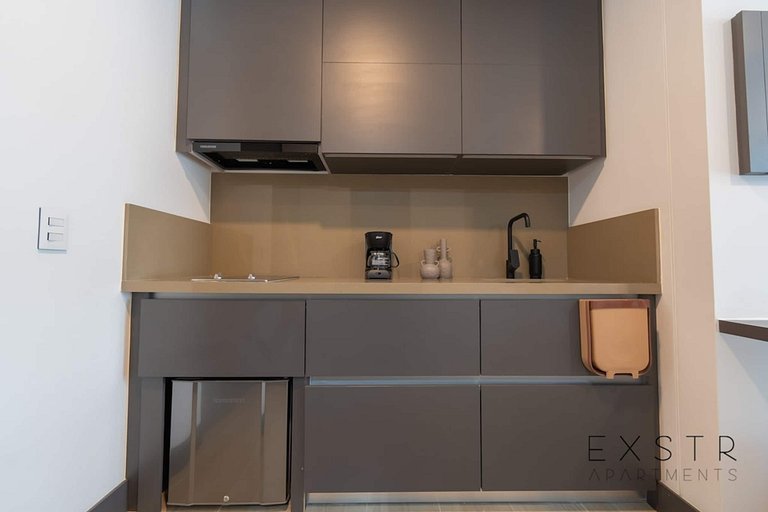 RM905 | Increíble estudio de gran altura | Piscina | Segurid