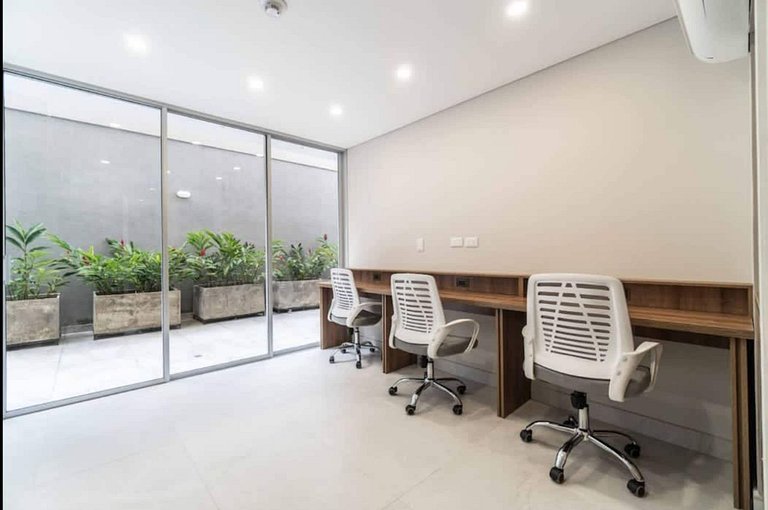 H105 | Lujoso 2 dormitorios | Piscina | Balcón | Seguridad l