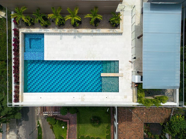 H105 | Lujoso 2 dormitorios | Piscina | Balcón | Seguridad l