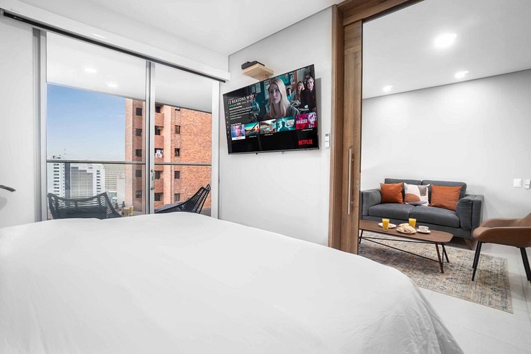 H506 • Balcón, vistas y piscina en la azotea cerca de Granad