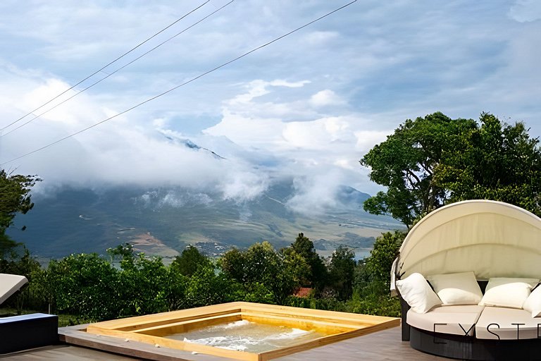 FincaSanAntonio · Dream Escape Lago Calima: Pool, Jacuzzi, C